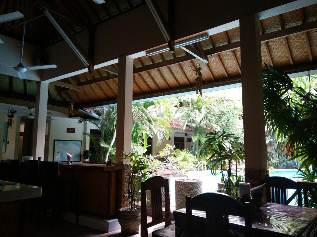 Secret Garden Inn Кута Екстер'єр фото