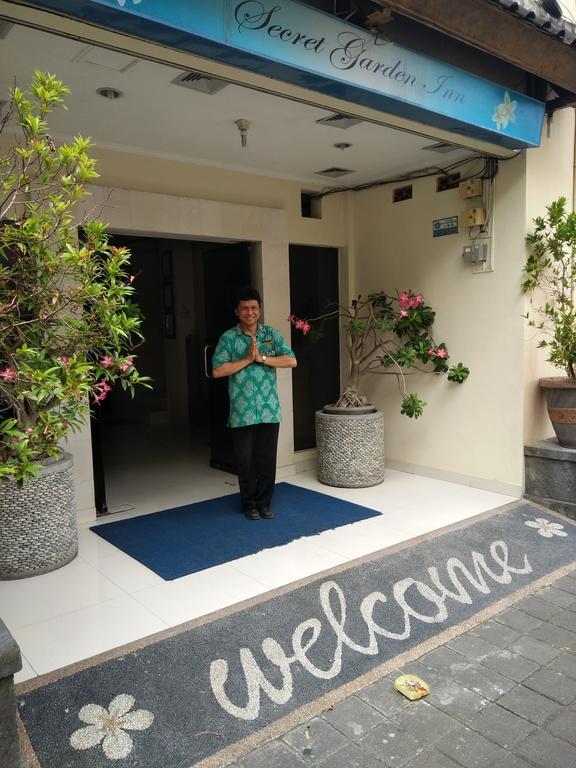 Secret Garden Inn Кута Екстер'єр фото