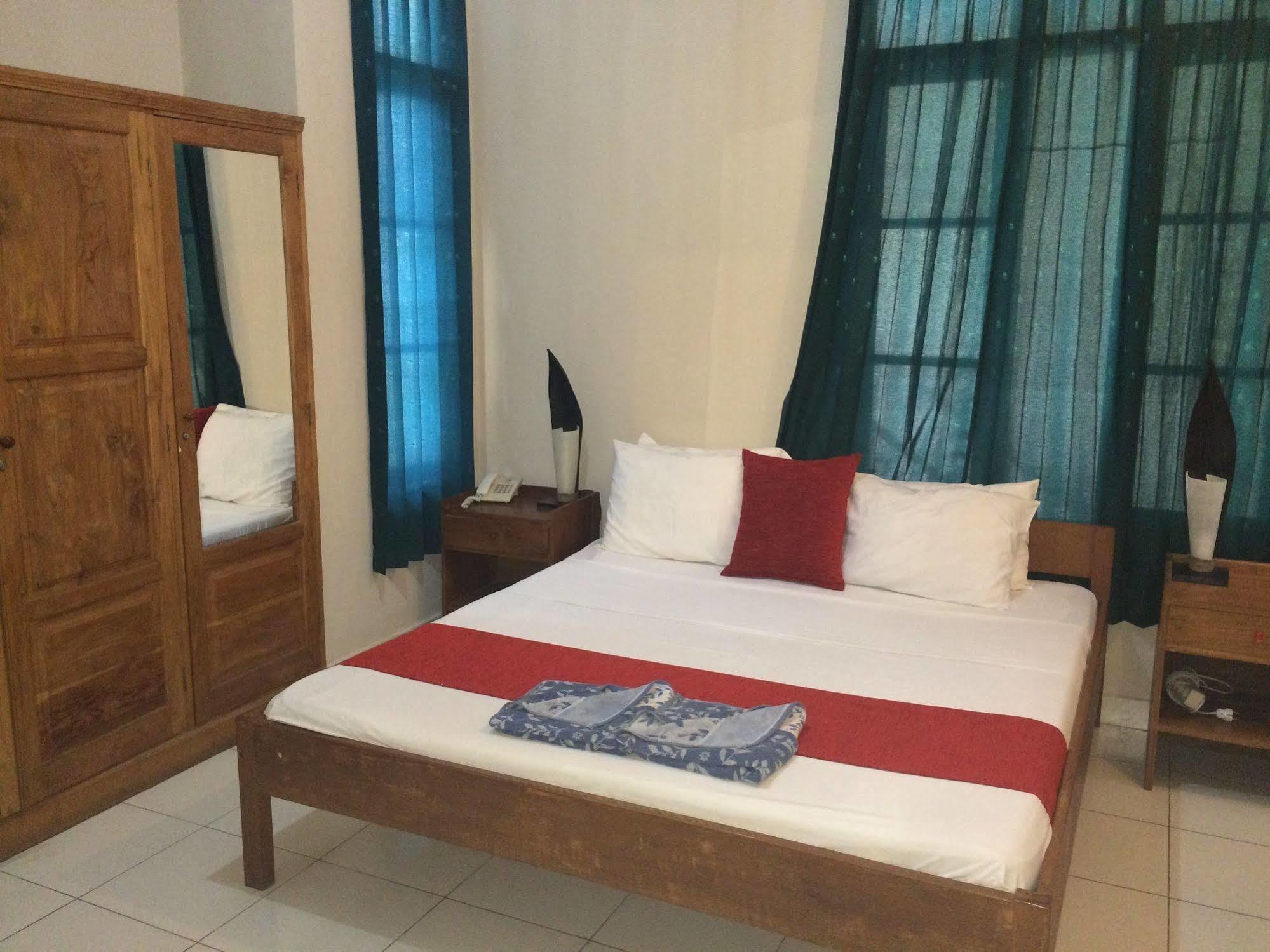 Secret Garden Inn Кута Екстер'єр фото
